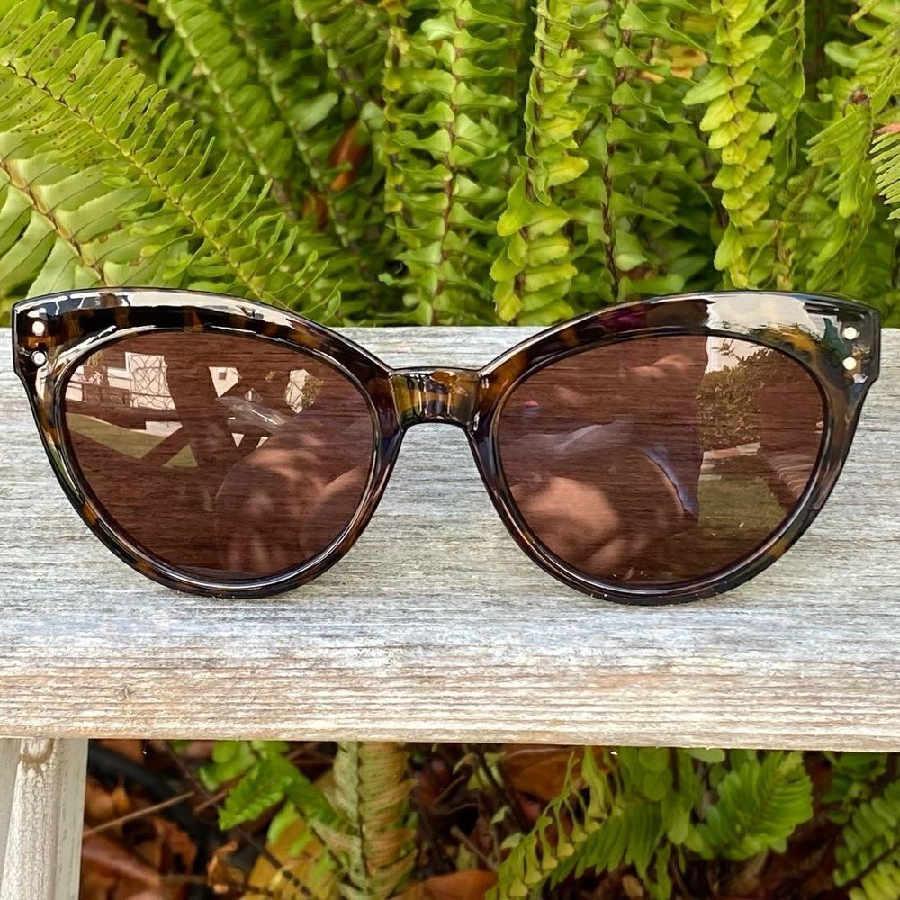 New SAINT OWEN X CURATEUR WYLDE Brown Tortoise Shell Sunglasses. Vacation Summer